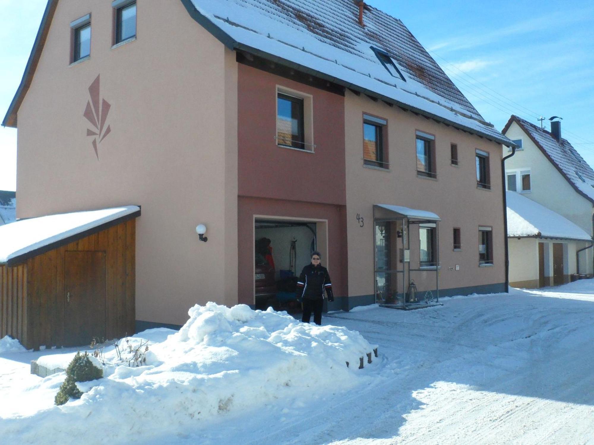 Ferienwohnung Eleonore Messstetten エクステリア 写真